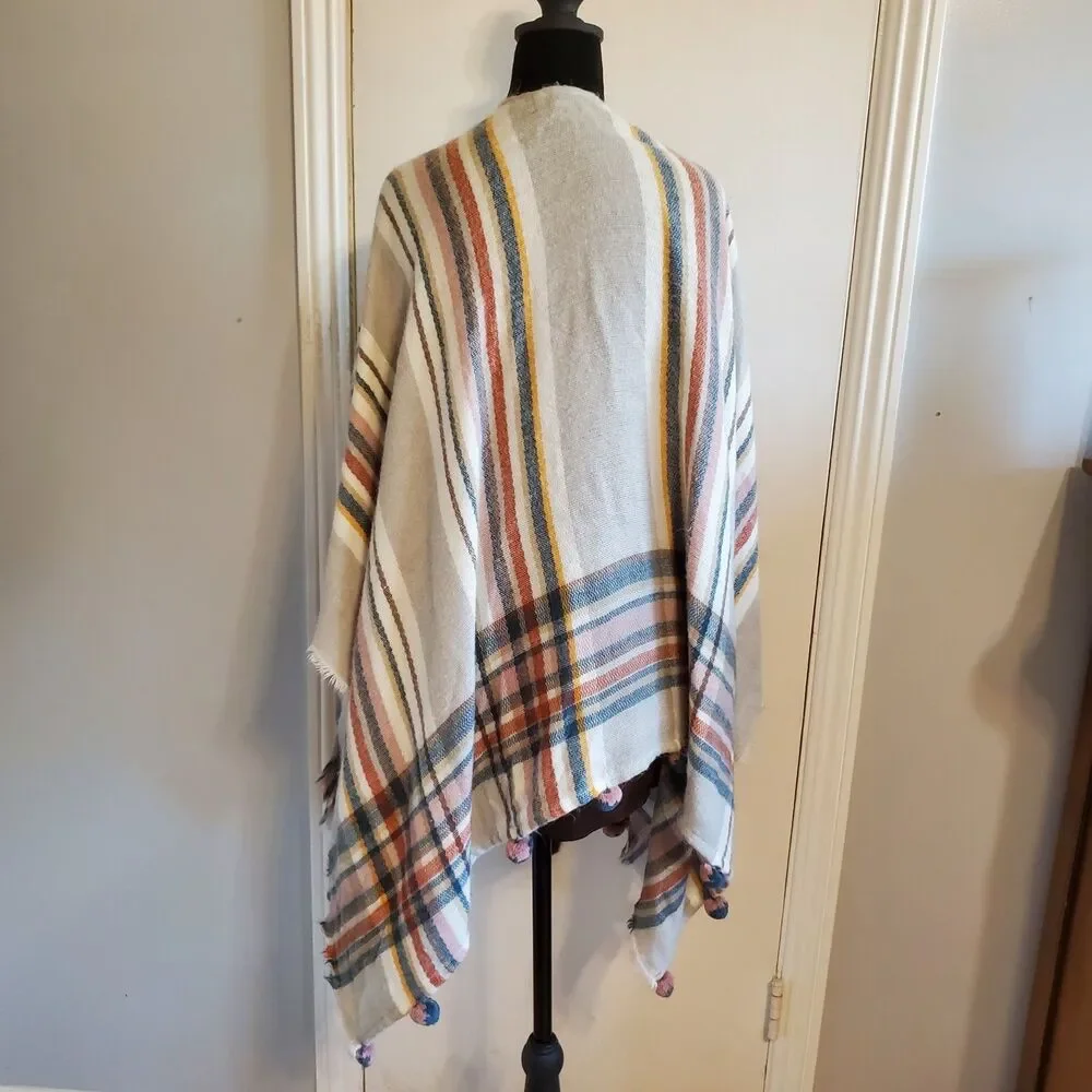 Francescas Plaid Poncho Shawl Cape One Size Pom Pom Hem Western Boho Cozy Ruana